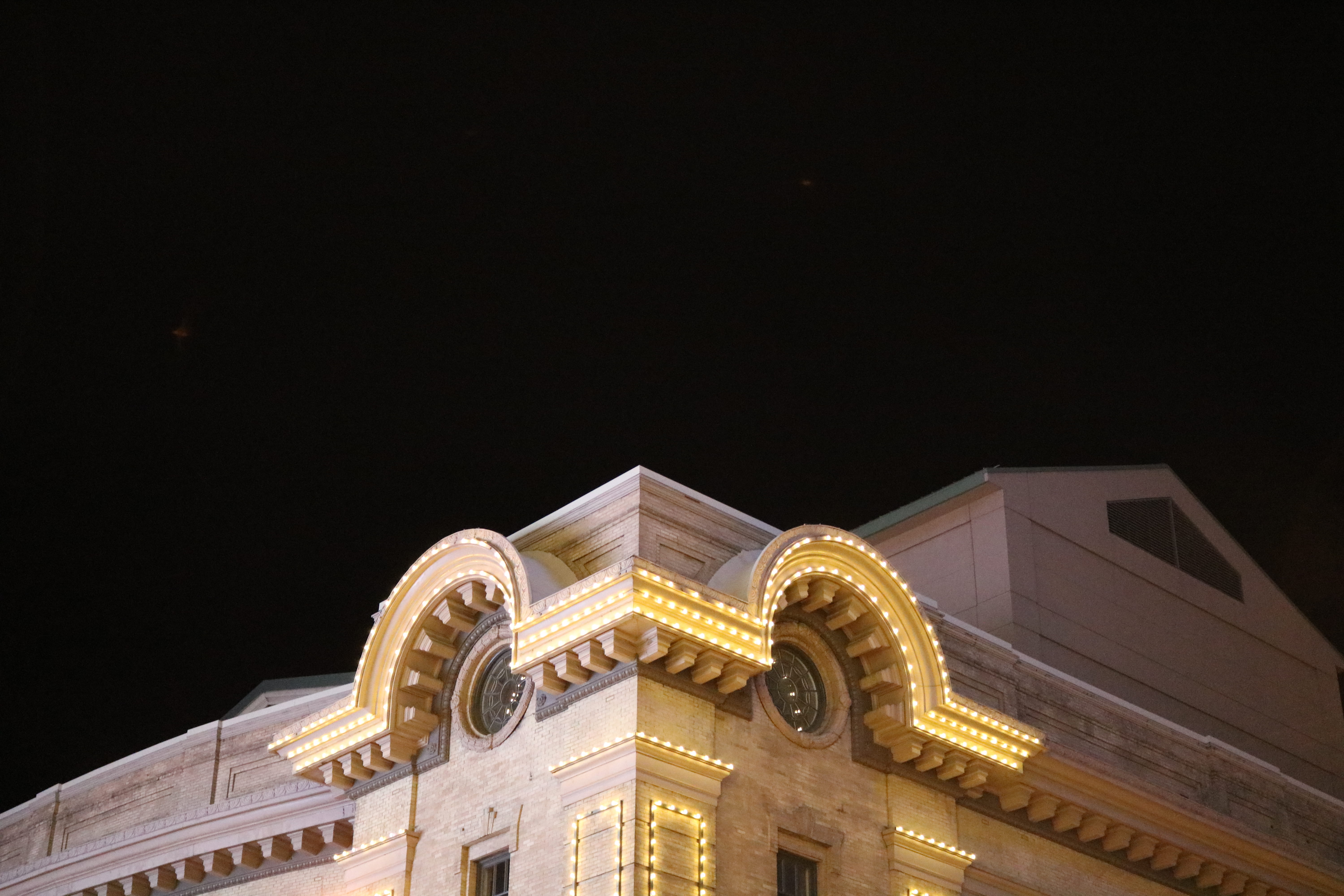 history, city, built structure, travel destinations, no people, stage theater, exappiah, illuminated, the past, arts culture and entertainment, night, denver, HD Wallpaper