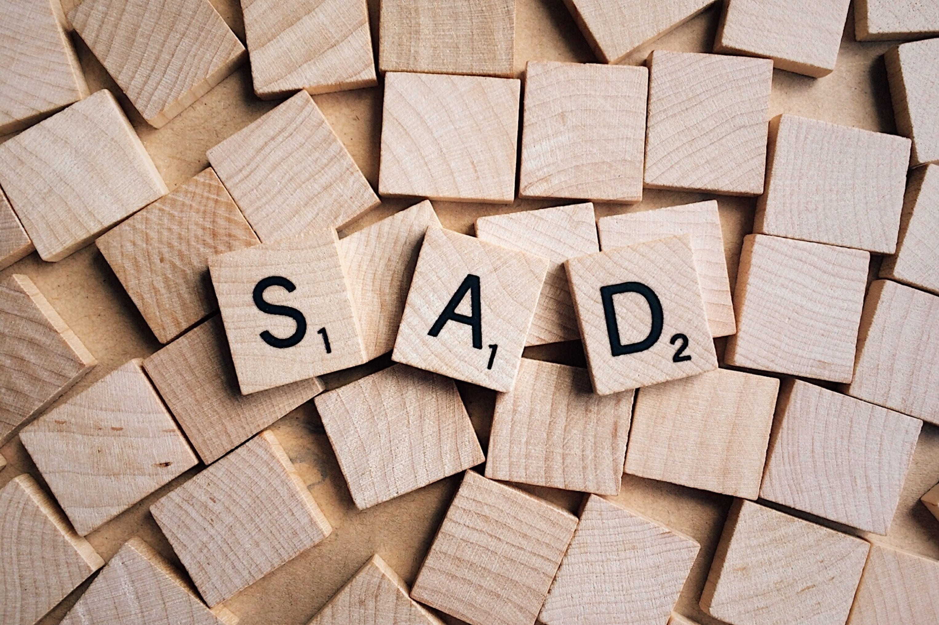 close-up, block, pattern, still life, toy, 2K, typescript, word, letter, text, no people, piece, wooden, brown, block shape, paper, sad, large group of objects, HD Wallpaper