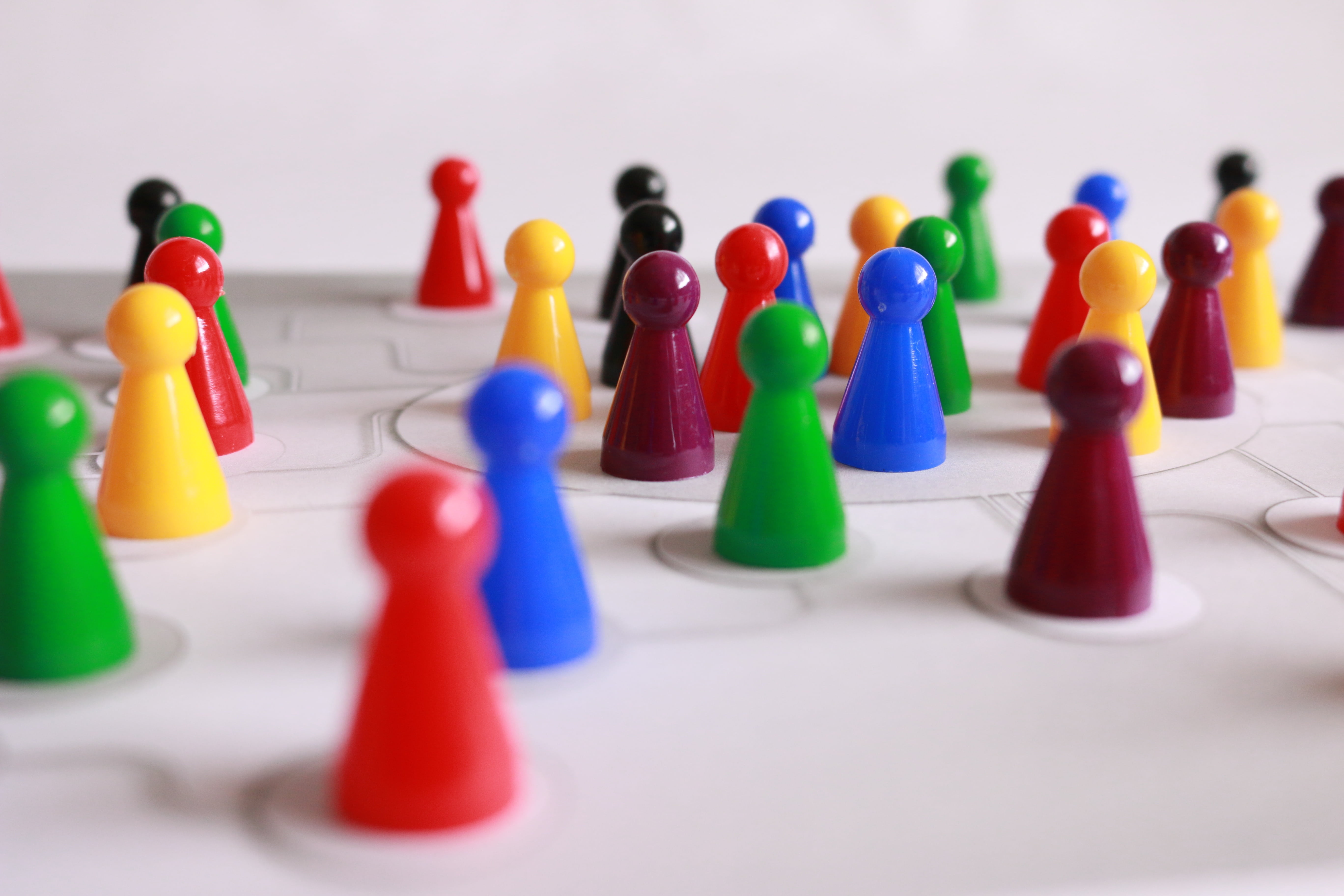 selective focus, community, indoors, board, business, colorful, color, studio shot, game, white background, still life, together, close-up, networking, HD Wallpaper
