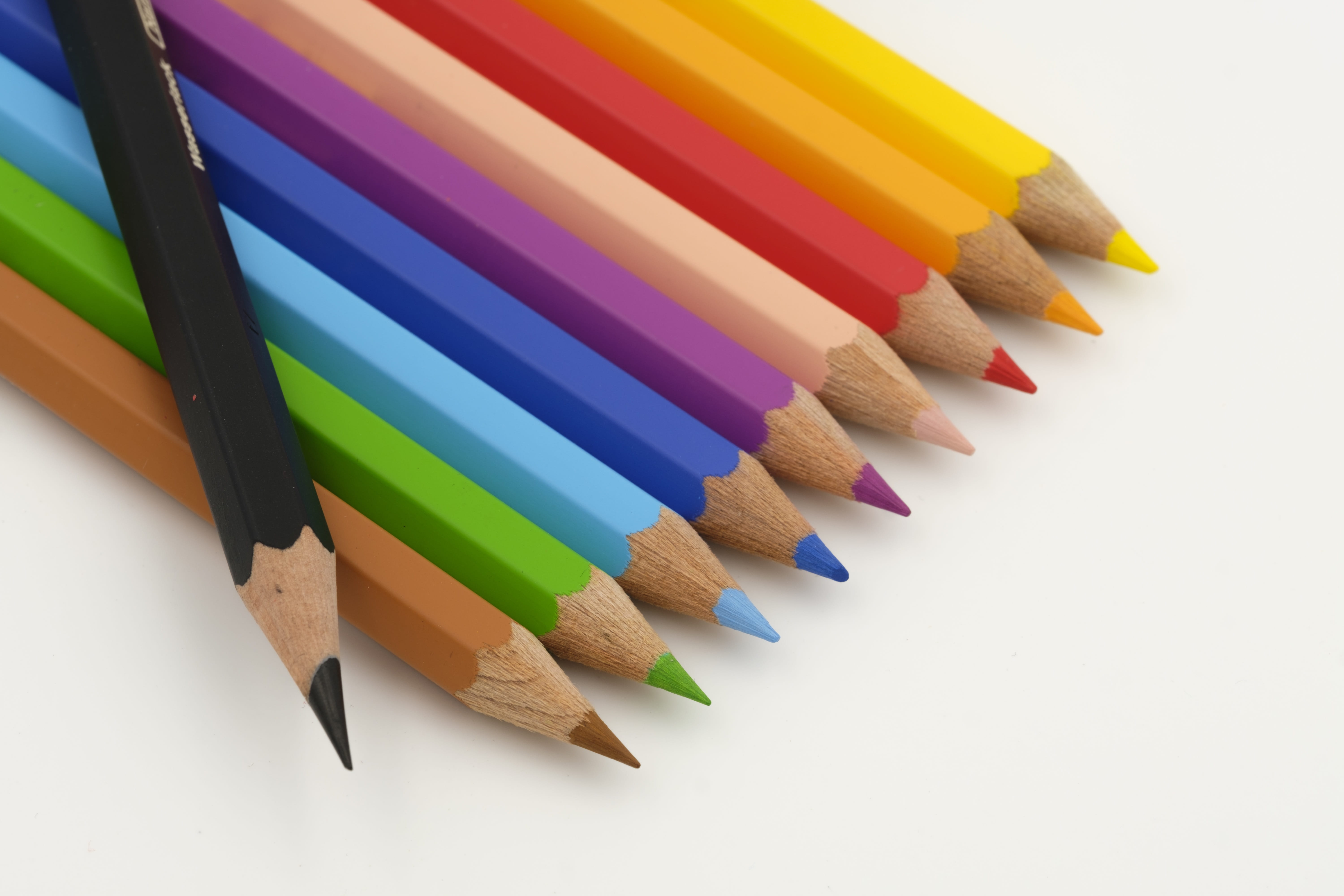 colored pencils, craft, high angle view, stationery, art and craft equipment, pencil, arrangement, side by side, in a row, variety, writing accessories, HD Wallpaper