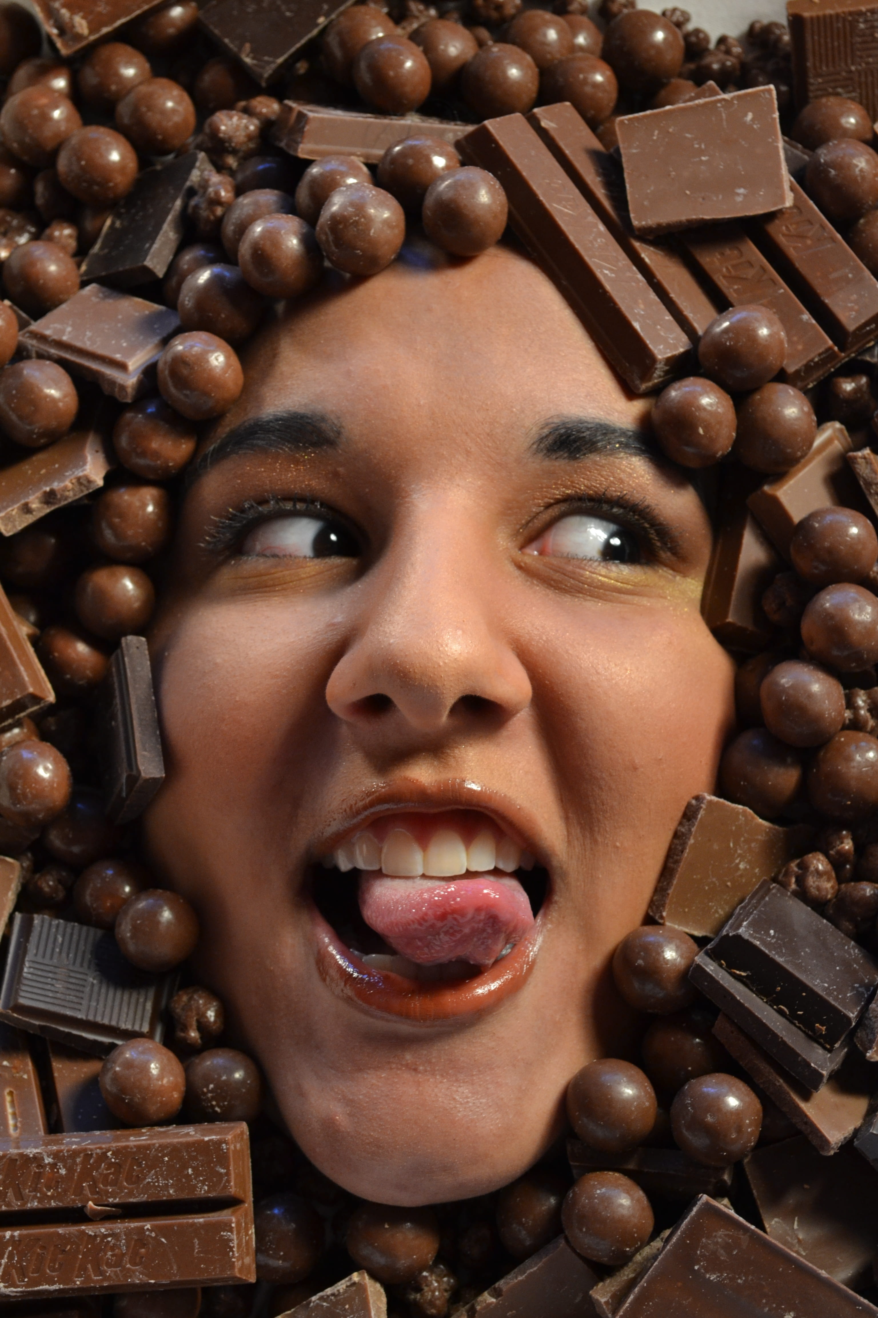 one person, facial expression, girl, close-up, surrounded, woman, young adult, mouth open, portrait, female, body part, indoors, real people, funny, food, Phone HD Wallpaper