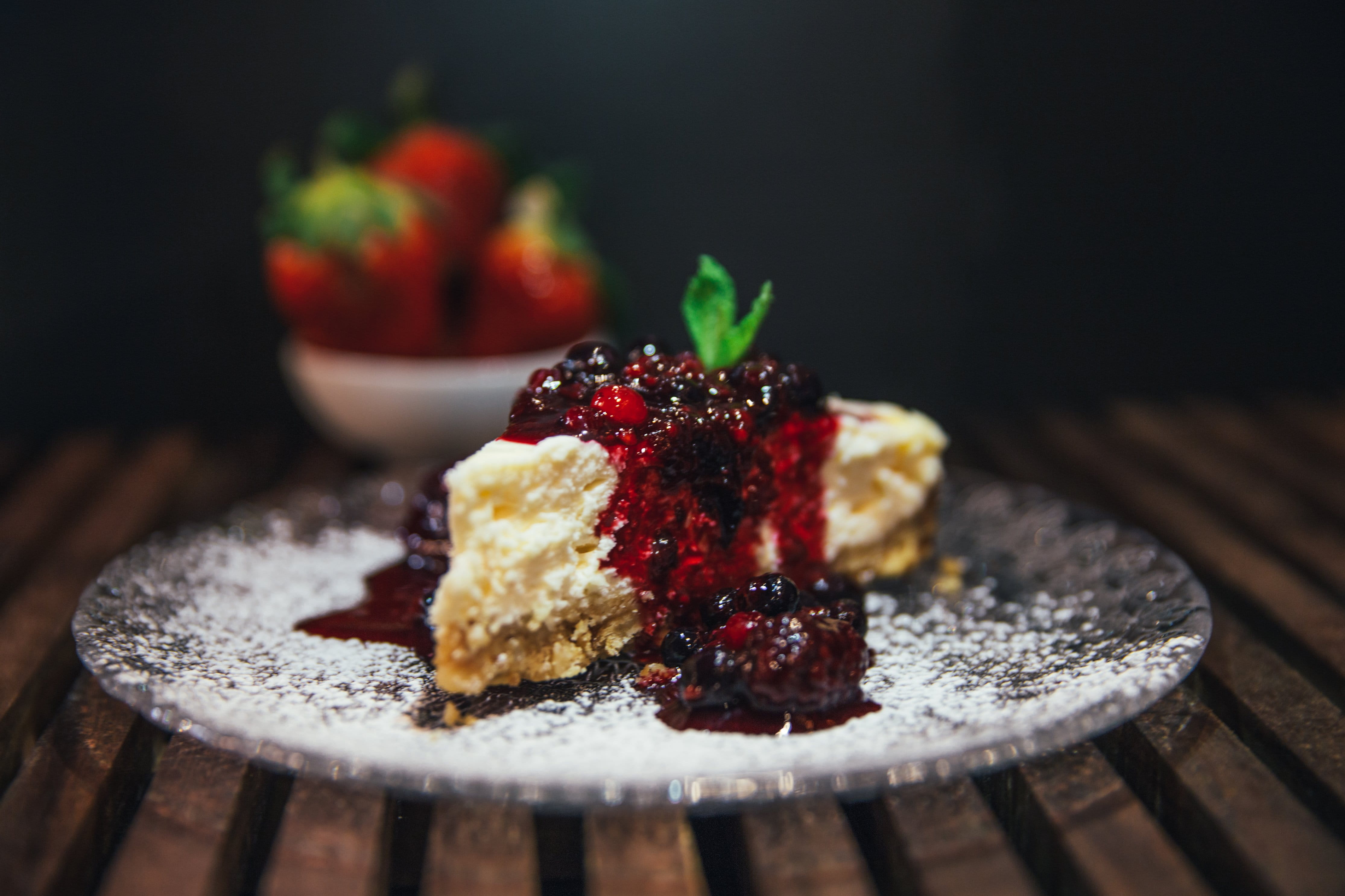 freshness, Cake, strawberry, Breakfast, sweet, berry, photo, indulgence, plate, baked, Celebrate, close-up, healthy eating, sweet food, Food, table, food and drink, HD Wallpaper