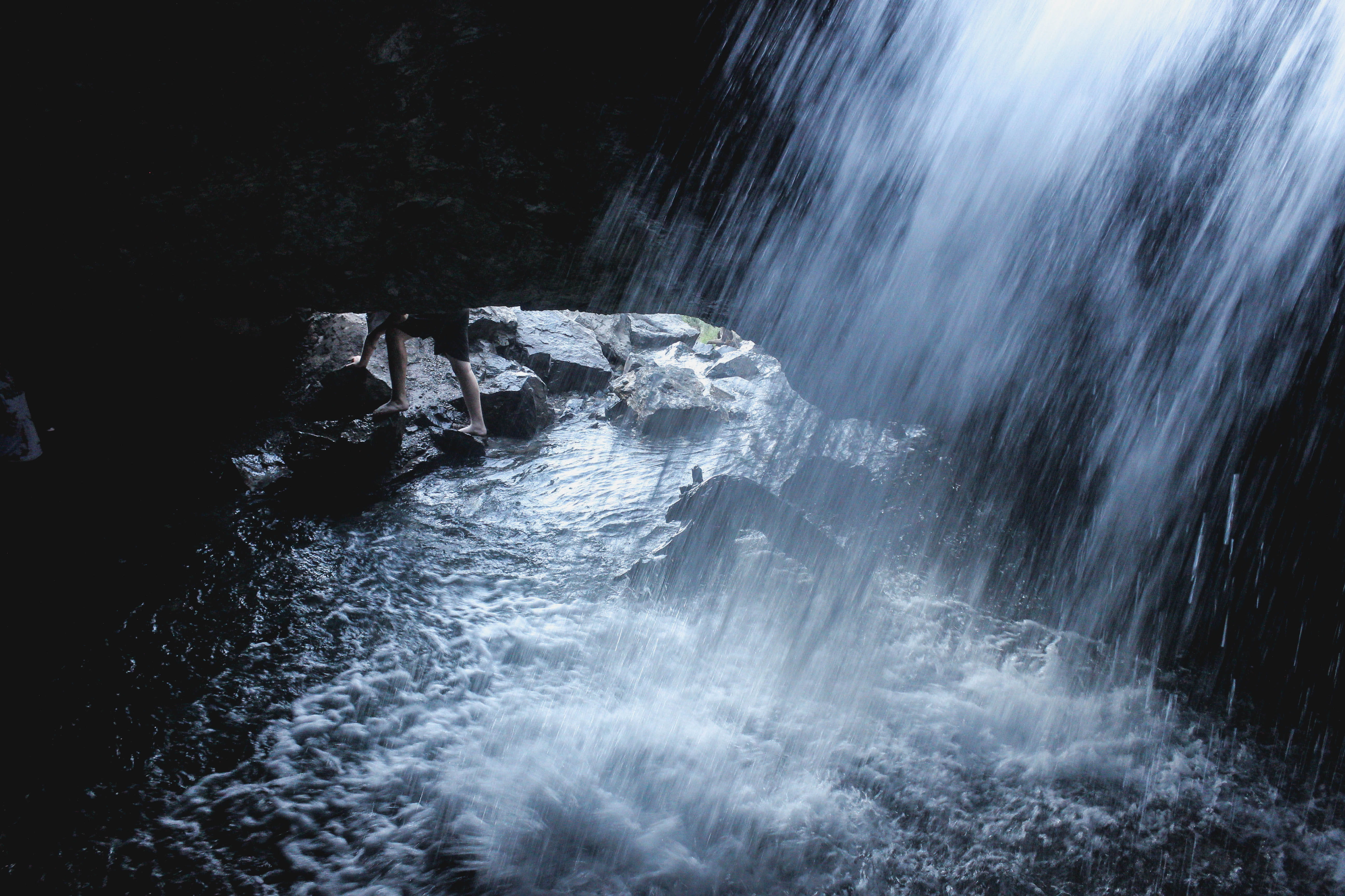 splashing, utah, flowing, nature, power, sea, solid, donut falls trailhead, land, beauty in nature, no people, formation, water, long exposure, beautiful, HD Wallpaper