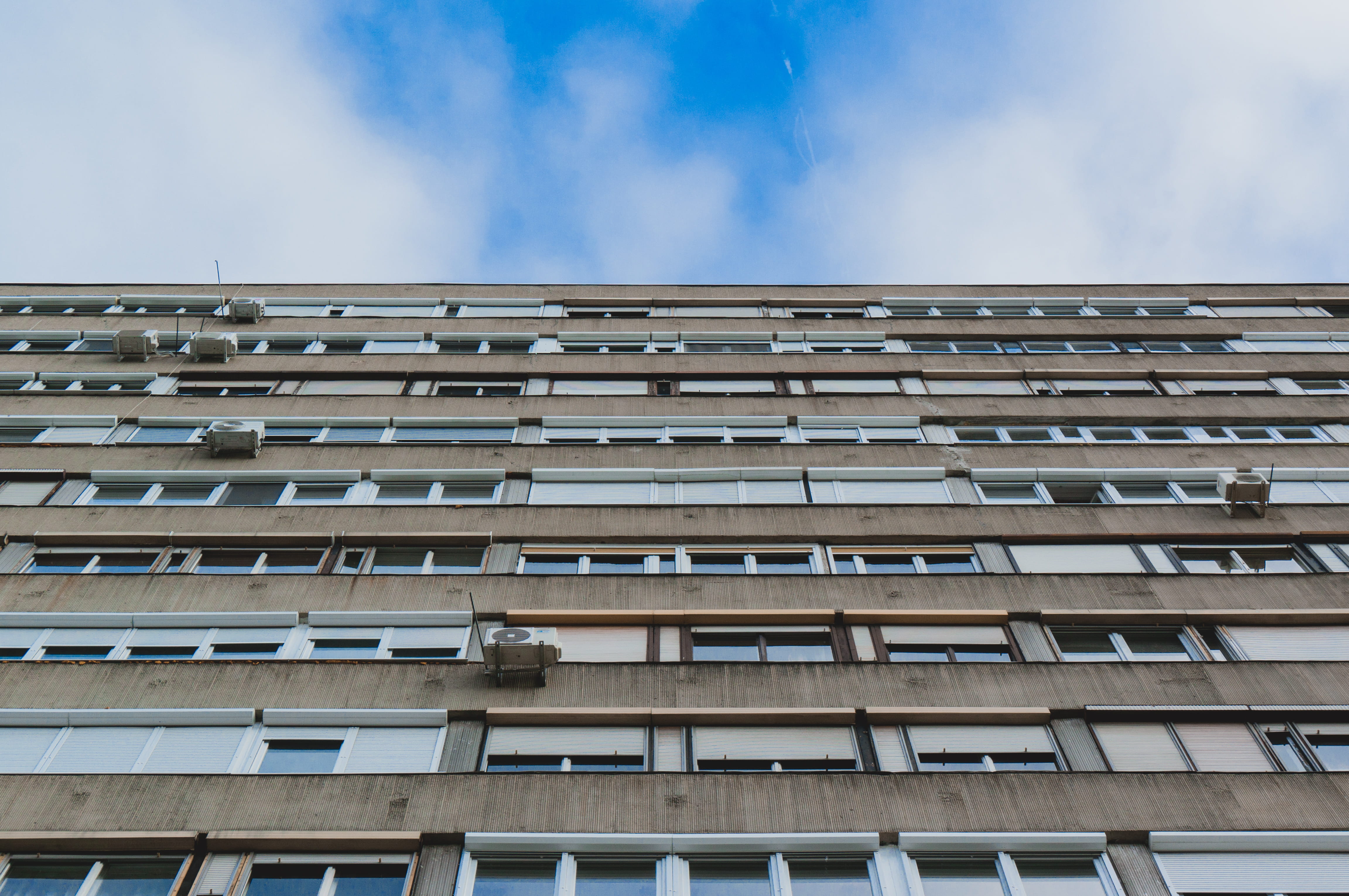 clear, office Building, cloud - sky, brown, side by side, blue, built Structure, day, building Exterior, 4K, white, no people, apartment, in a row, concrete, HD Wallpaper