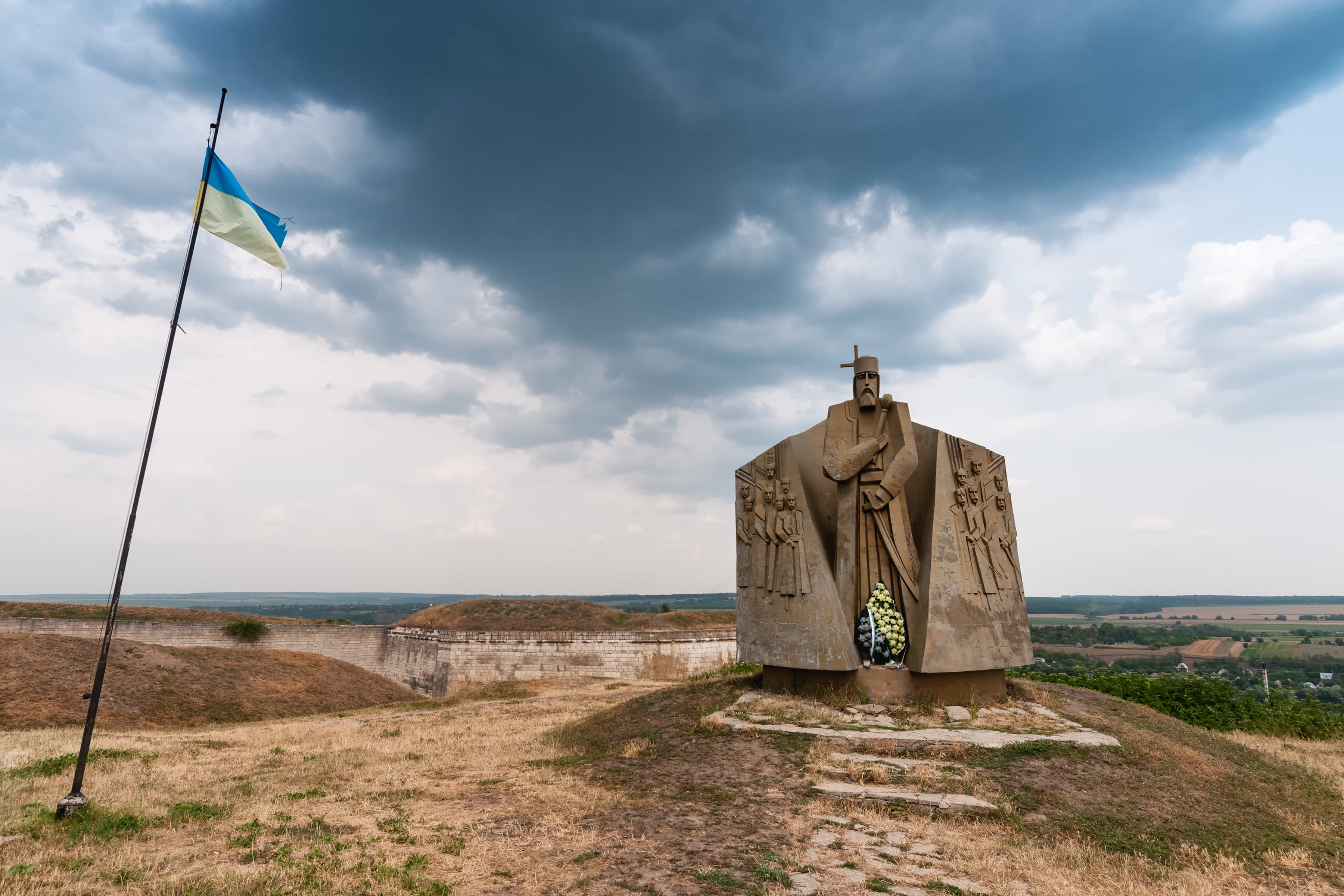water, хотин, tranquility, travel destinations, no people, sky, day, center later, ukraine, 2K, monument, sea, land, nature, architecture, castle, tranquil scene, HD Wallpaper