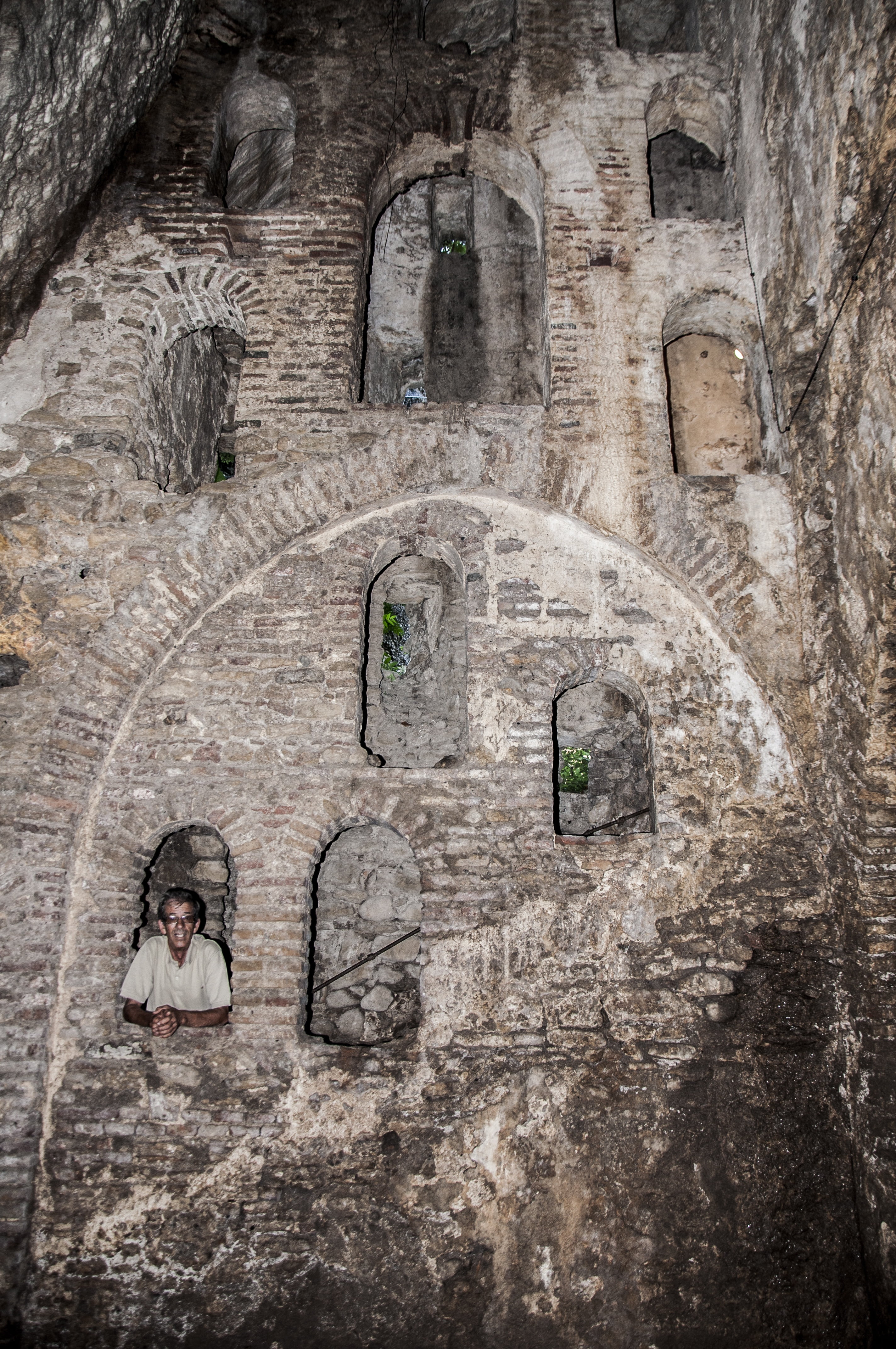 history, creativity, 4K, rustic, lateral façade, ancient, europe, belief, representation, stone, religion, built structure, day, human representation, Phone HD Wallpaper