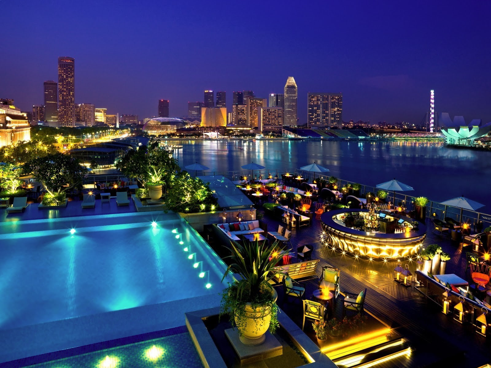 swimming pool, no people, night, urban skyline, outdoors, Singapore, illuminated, office building exterior, city, travel destinations, bridge - man made structure, HD Wallpaper