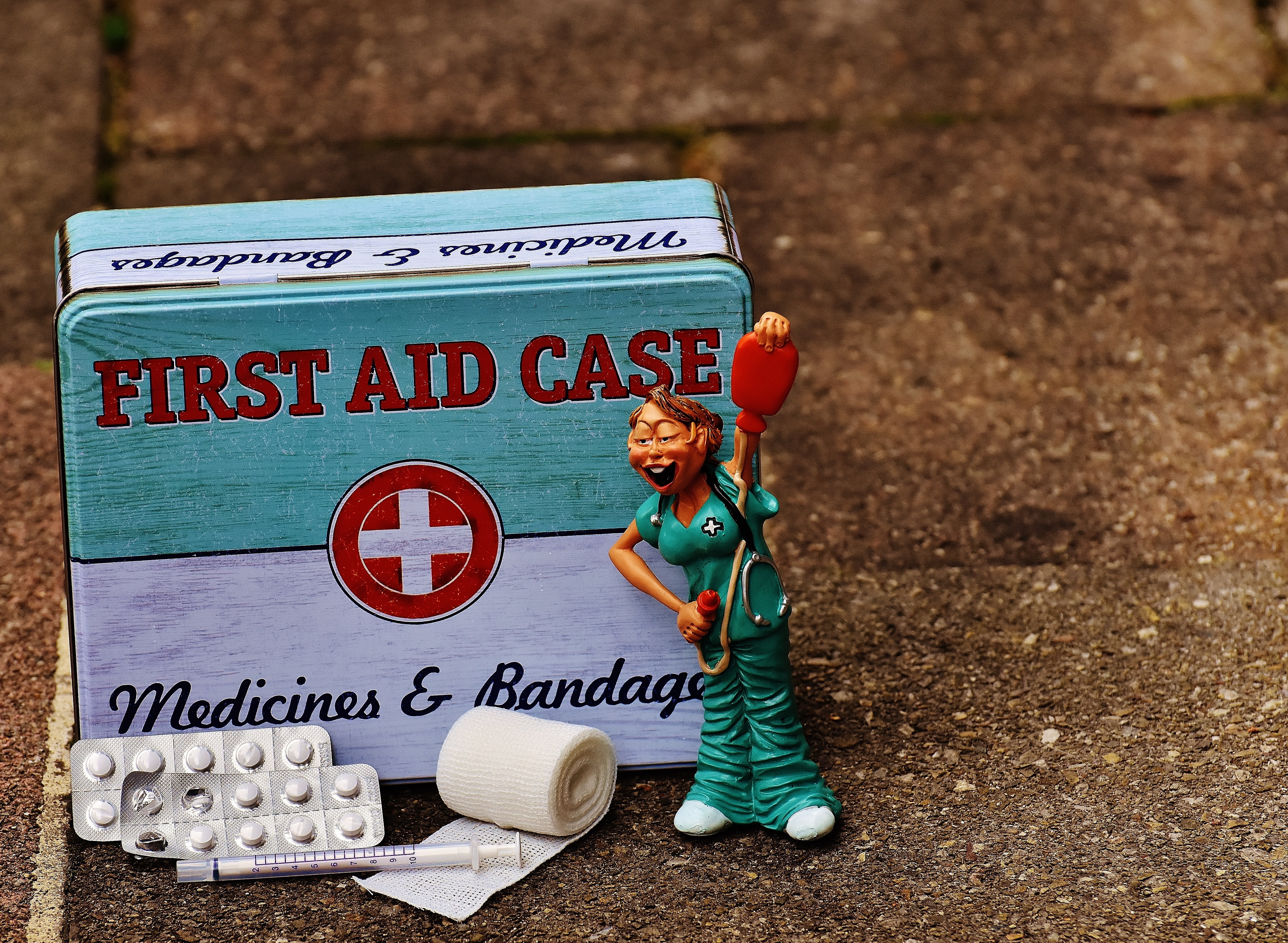 human representation, male likeness, sign, figure, communication, color, box, funny, text, first aid, emergency, full length, males, outdoors, fun, western script, HD Wallpaper