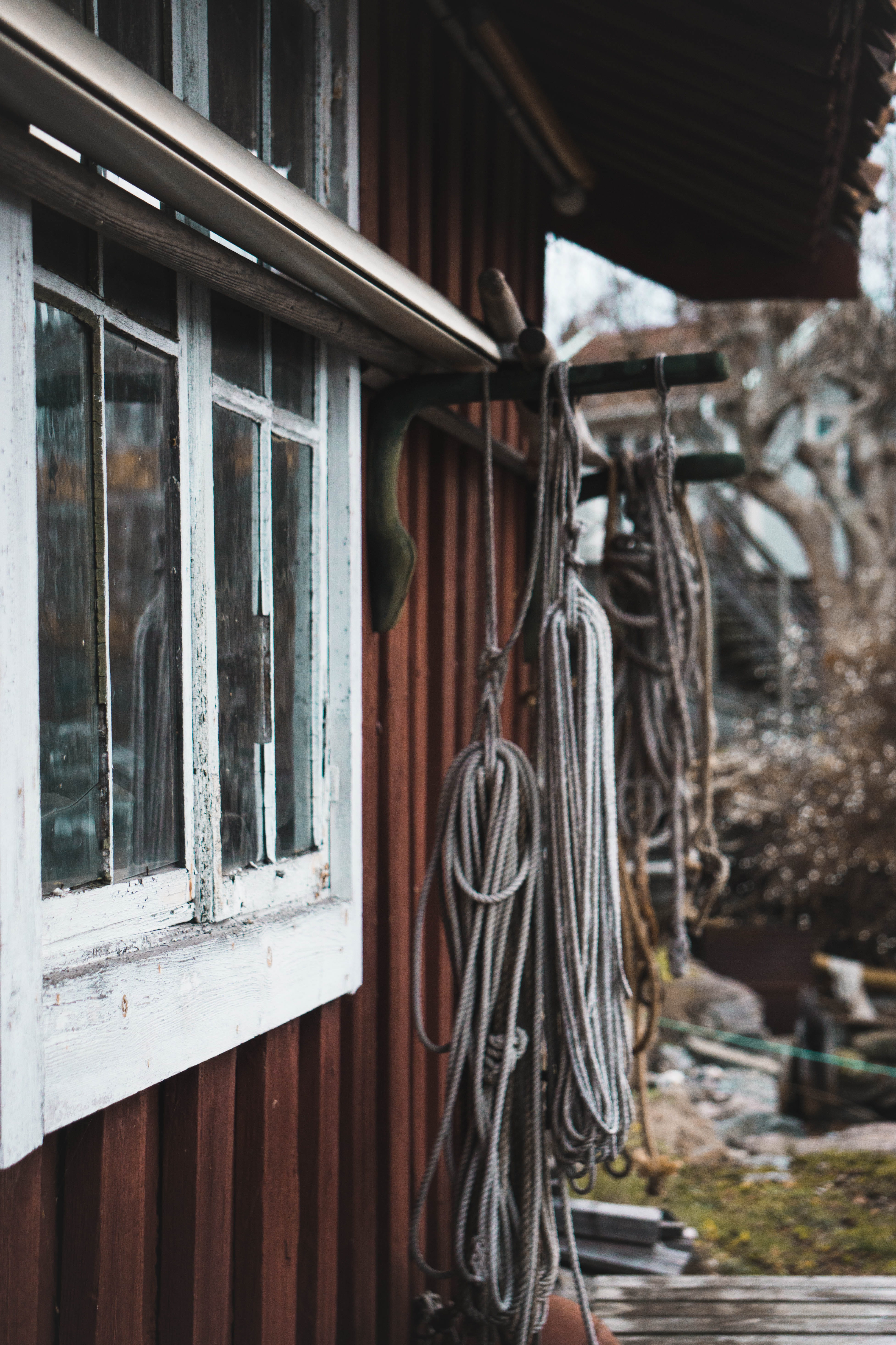 picture window, abandoned, islande, day, hanging, knot, home decor, window, mood, nature, no people, curtain, tied up, outdoors, building, close-up, daytime, Phone HD Wallpaper