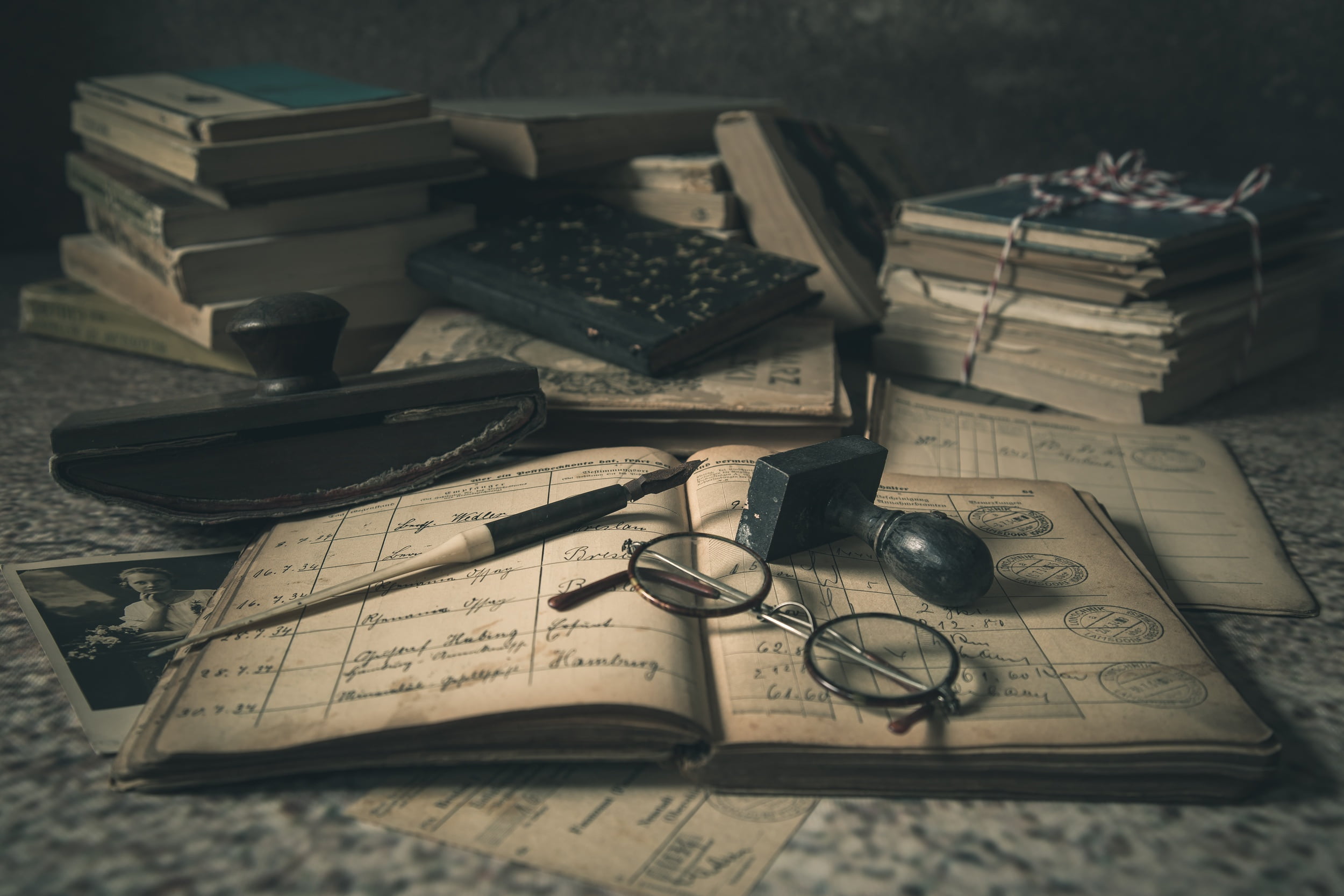 glasses, books, 1080P, old photo, records, pen, retro, HD Wallpaper