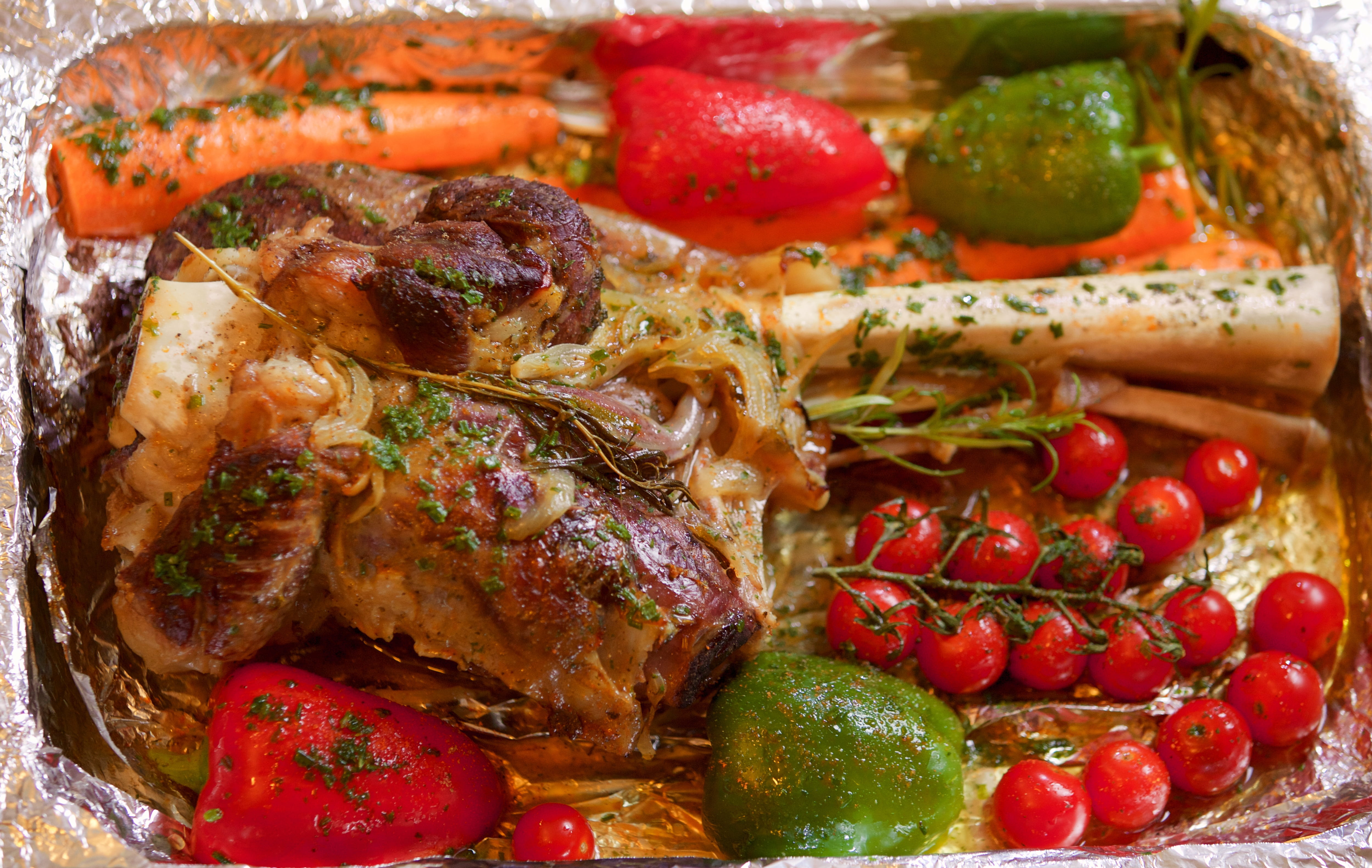 no people, fruit, root vegetable, vegetables, dinner, food and drink, vegetable, herb, wellbeing, healthy eating, 4K, red meat, tjena-kitchen, french dish, HD Wallpaper
