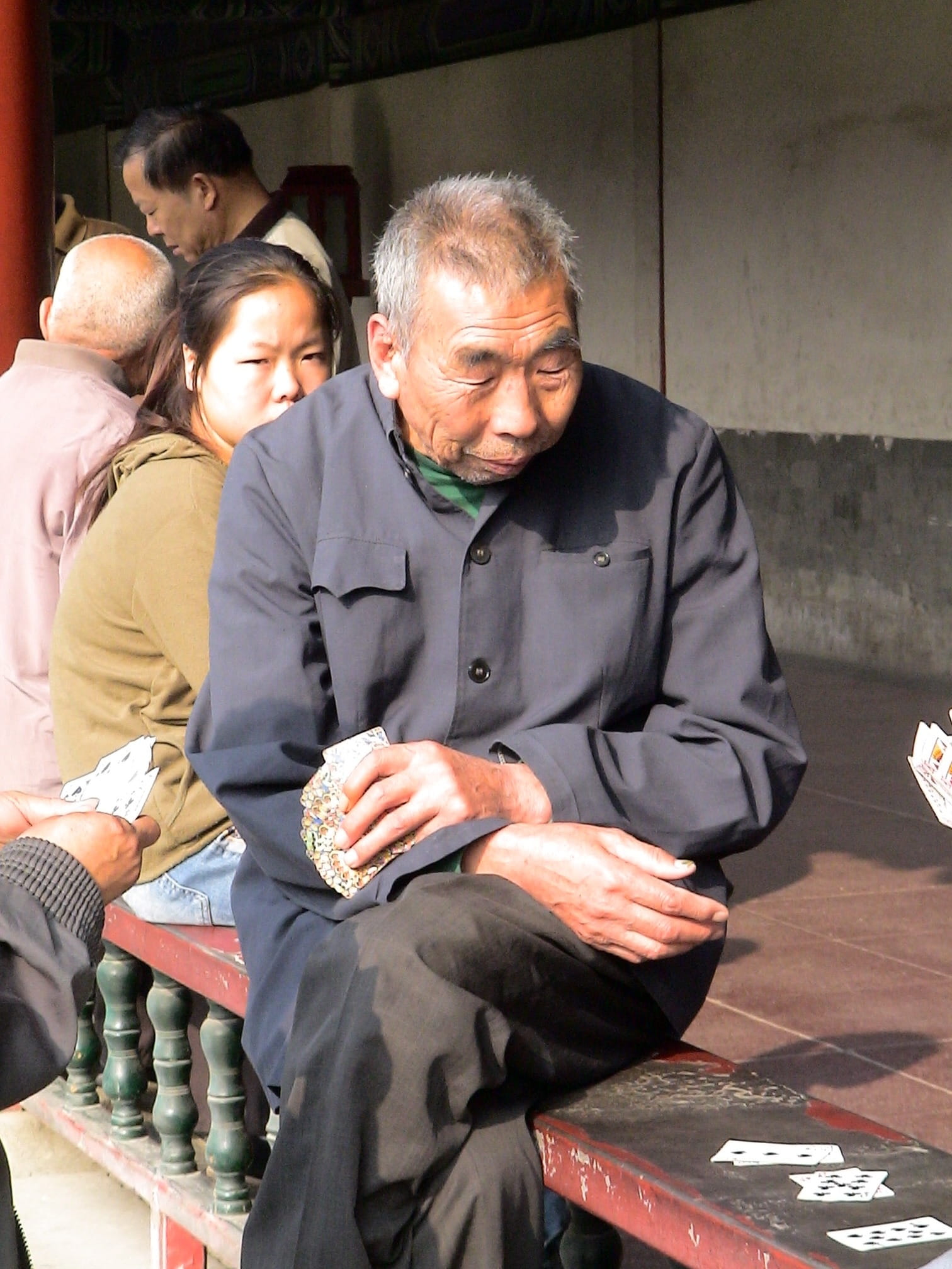 women, china, real people, sitting, grandparent, Person, grandchild, males, females, front view, man, grandfather, men, card game, group of people, senior adult, Phone HD Wallpaper