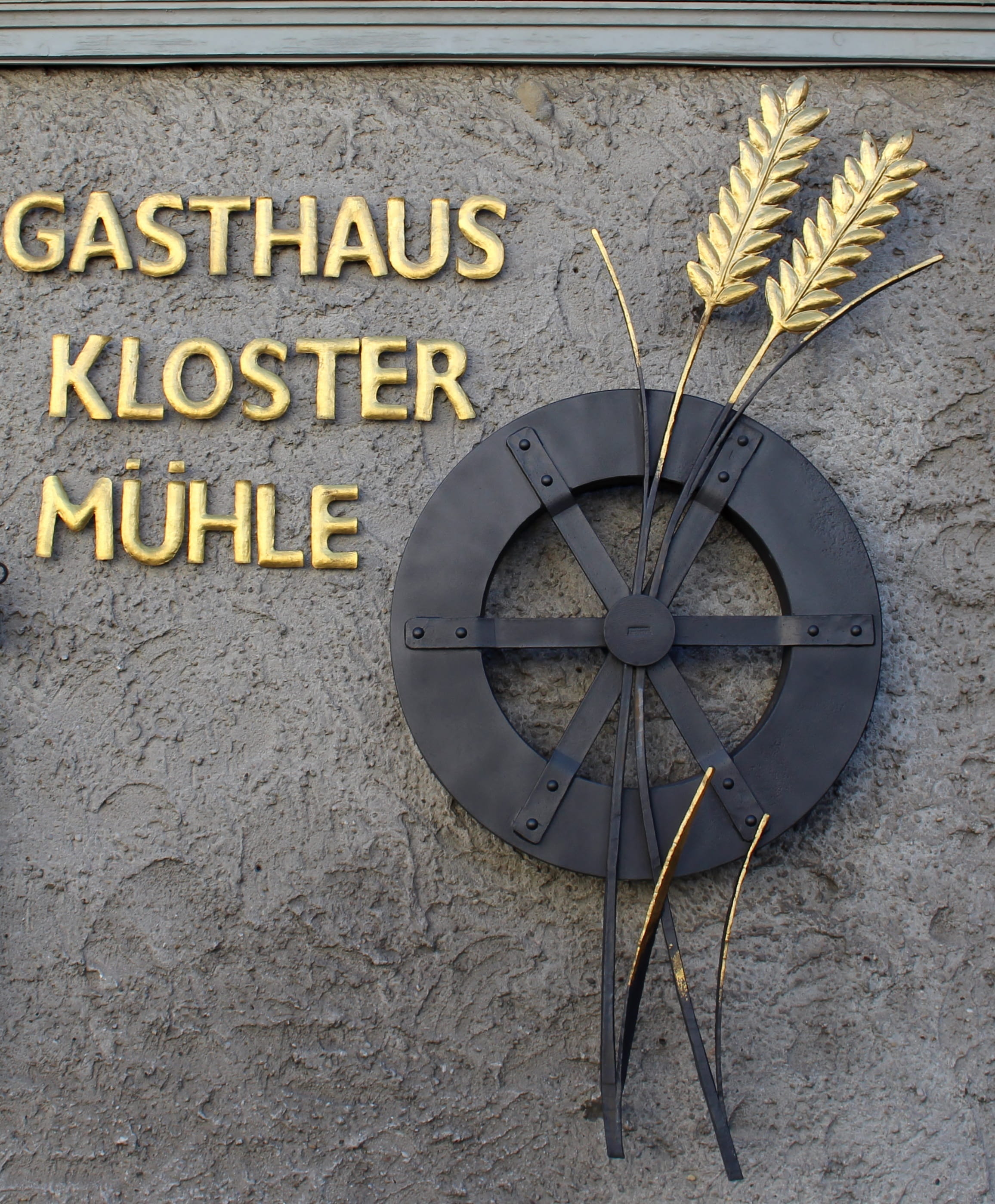 Symbol, wall - building feature, script, wall, building exterior, Logo, information sign, information, architecture, mounted, altstätten, old town, text, Phone HD Wallpaper