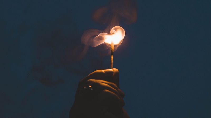 matchstick, hand, fire, smoke, darkness, 4k