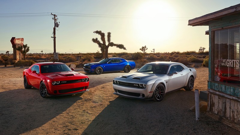 car, desert, Dodge, Dodge Challenger, sun rays