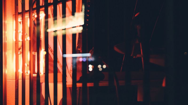 window, darkness, night, wall, 4k