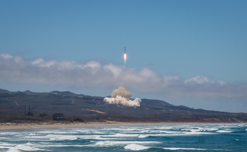 SpaceX, rocket, photography, smoke, beach