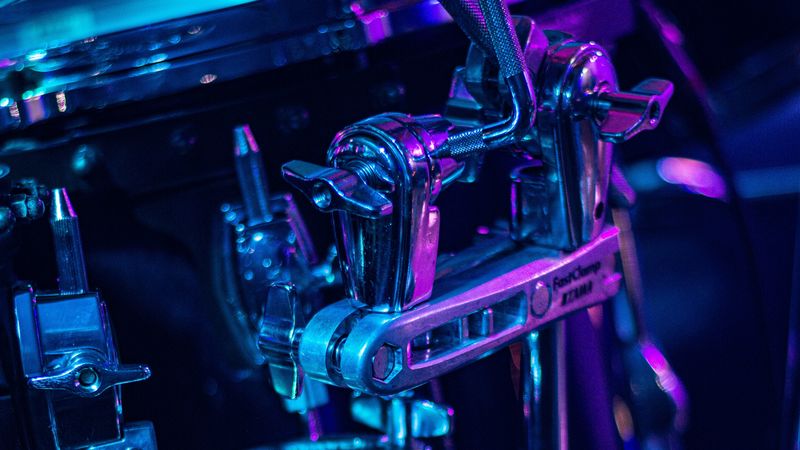 drum, metal, chrome, stand, mount, 4k