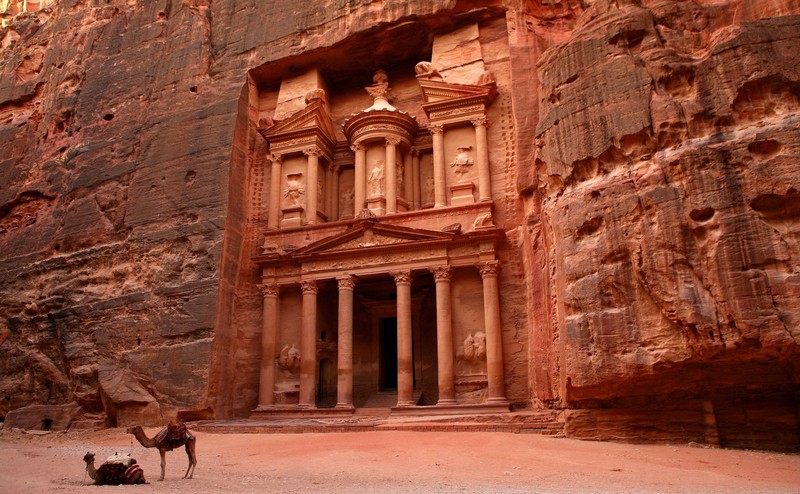 nature, landscape, desert, sand, Petra, Jordan (country), camels, temple, historic, ancient, architecture, rock, column