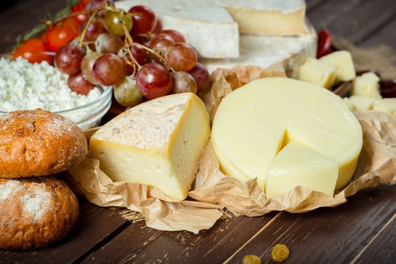 food, berries, cheese, bread, grapes
