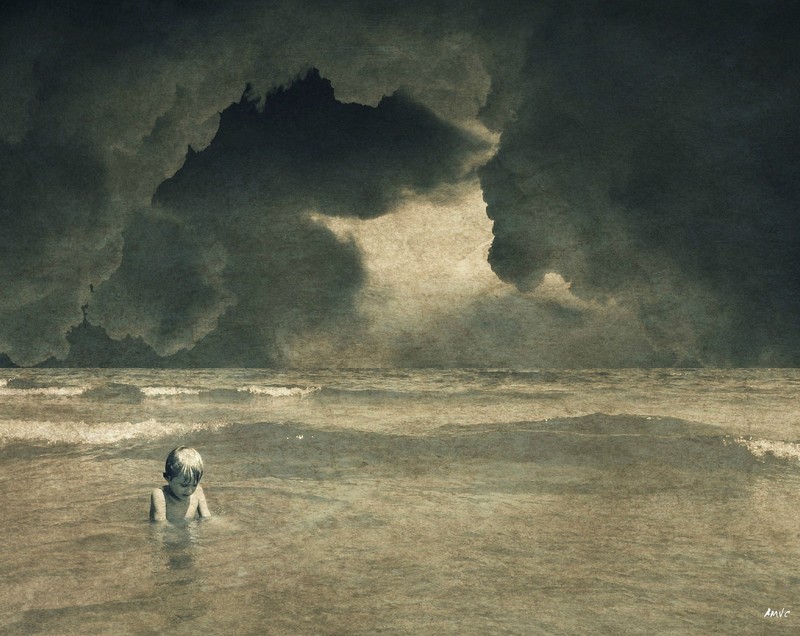 sea, children, mistery, clouds