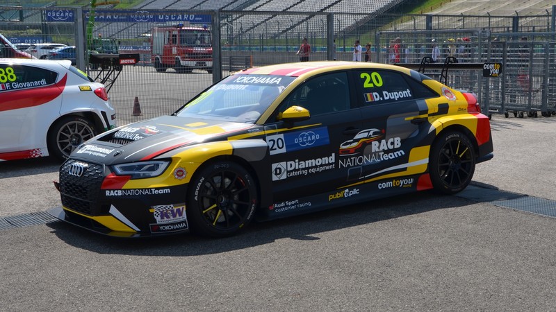 Audi, Audi RS3, race cars