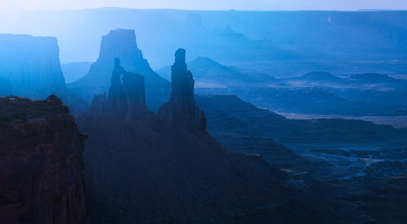Reuben Wu, night, long exposure, mountains, blue