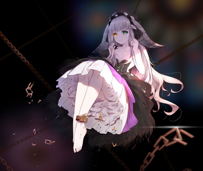 Forever 7th Capital, chains, tears, horns, heterochromia, headdress, blood