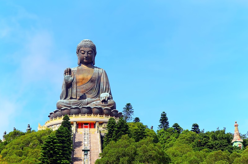 Buddha, Buddhism, Tian Tan Buddha, statue, Hong Kong, meditation, swastika, stairs, trees, forest, clear sky