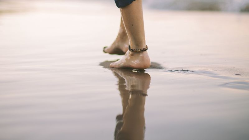 feet, step, beach, water, sand, 4k