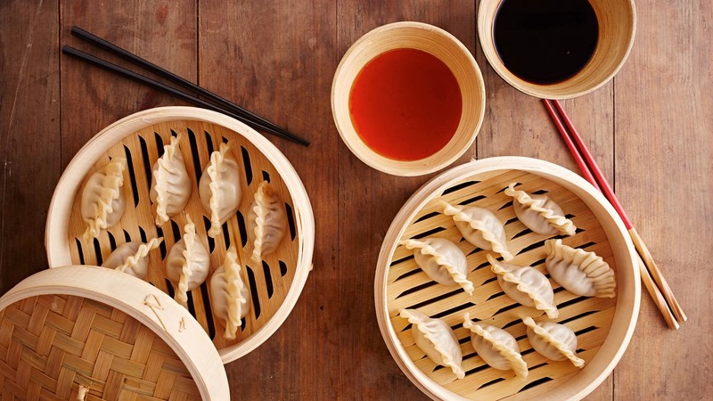 food, noodles, soup, wood