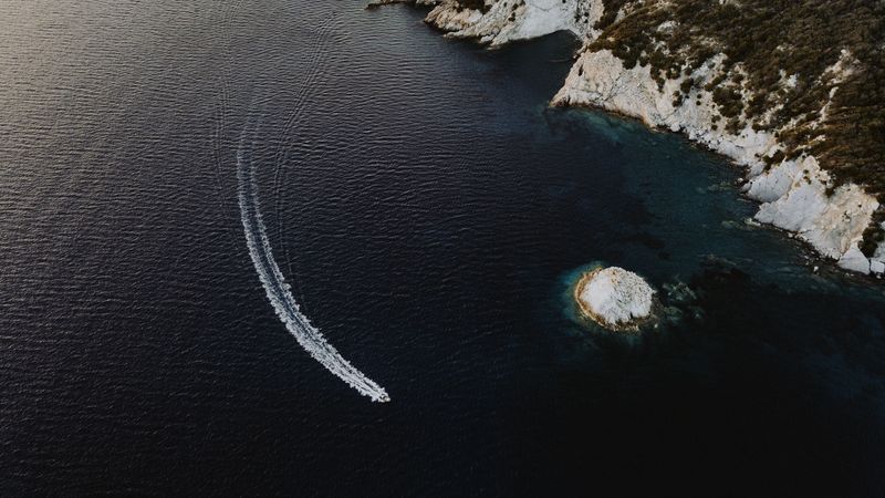 sea, boat, aerial view, waves, water, shore, 4k