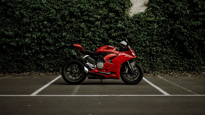 ducati panigale v2, ducati, motorcycle, bike, red, 4k