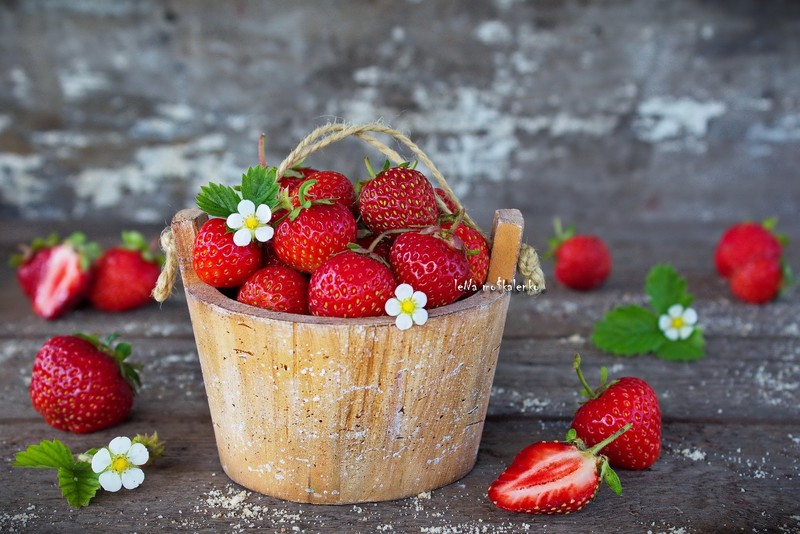 food, fruit, still life, strawberries, watermarked