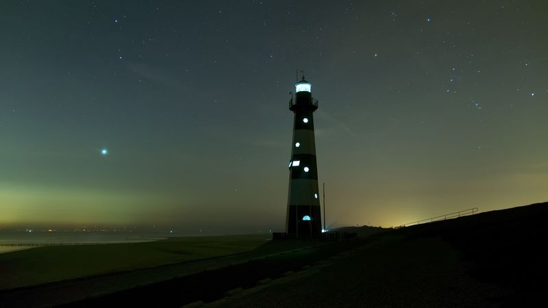 lighthouse, glow, night, starry sky, fog, 4k