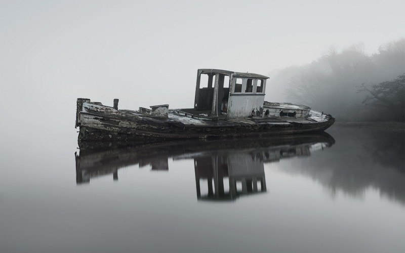 water, boat, wreck, vehicle