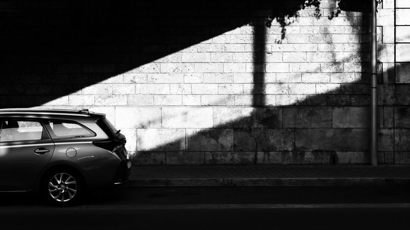car, bw, side view, dark, 4k