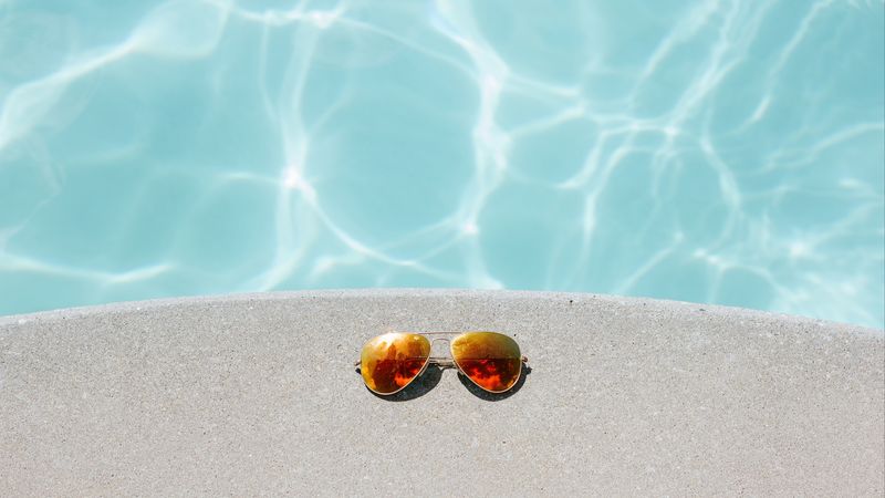 sunglasses, glasses, pool, water, 4k