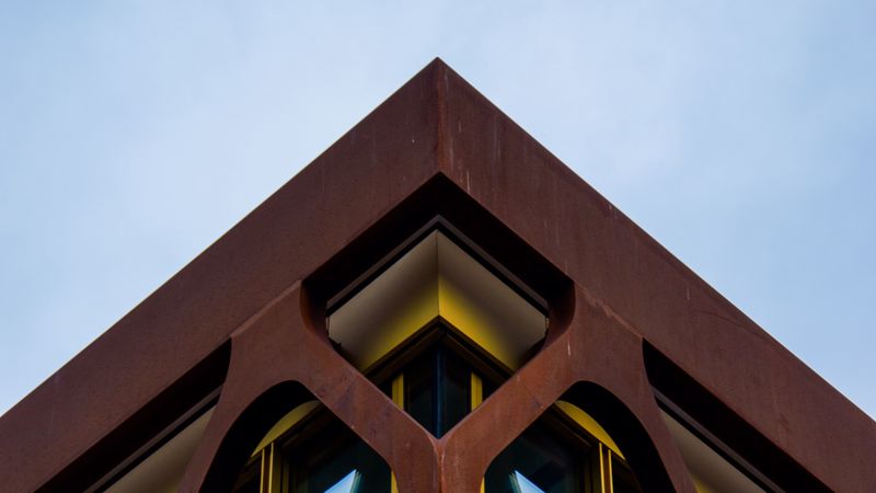 building, facade, architecture, corner, grid, windows, 4k