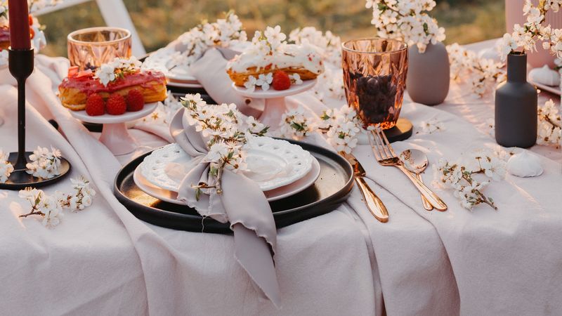 table, dishes, tableware, festive, decoration, flowers, romance, 4k