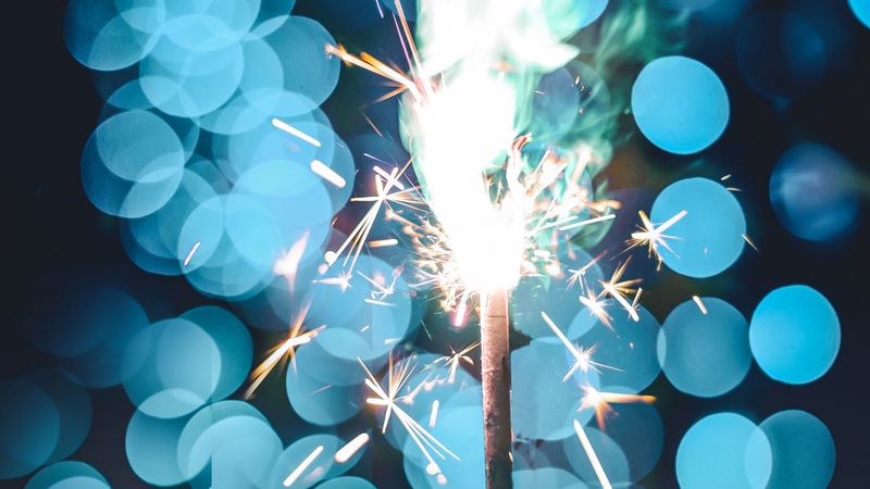 sparklers, sparks, bokeh, smoke, festive, 4k