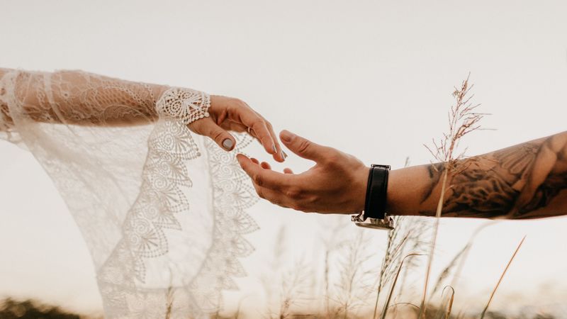 hands, touch, couple, love, tenderness, 4k