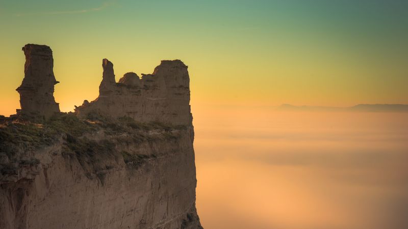 rock, cliff, fog, mountain, height, stone, 4k