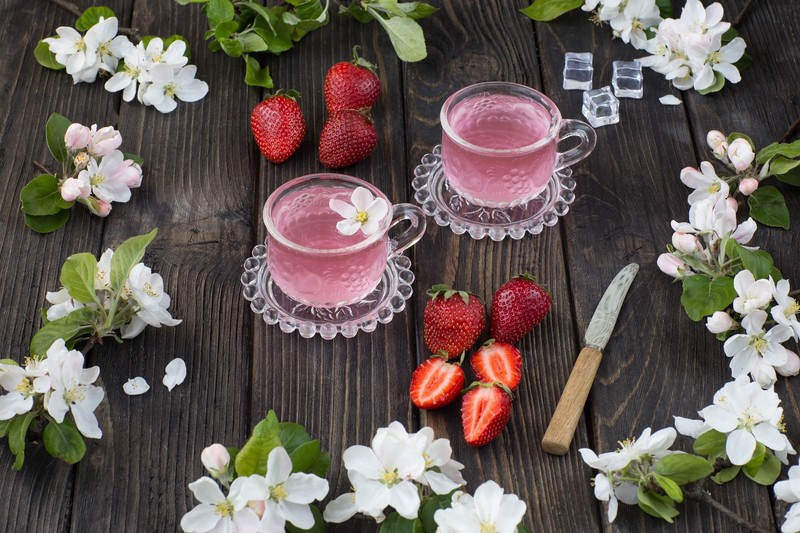 colorful, flowers, strawberries, food, fruit, pink