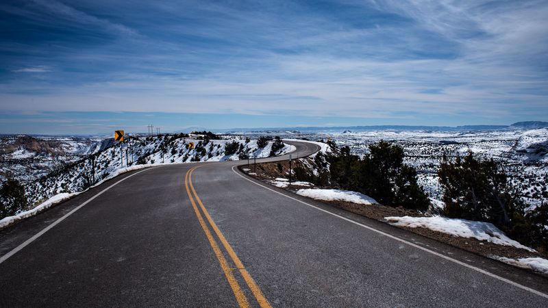 road, turn, winding, asphalt, horizon, snowy, 4k