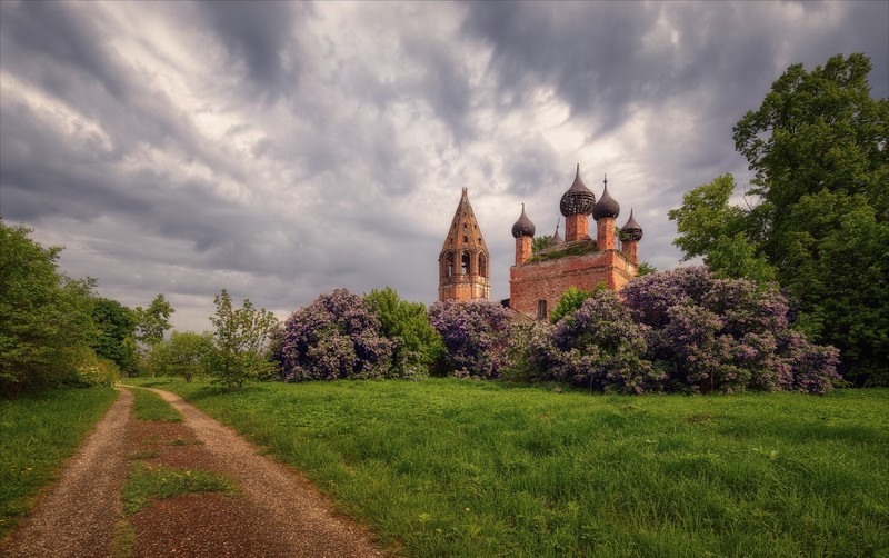 outdoors, sky, building, church