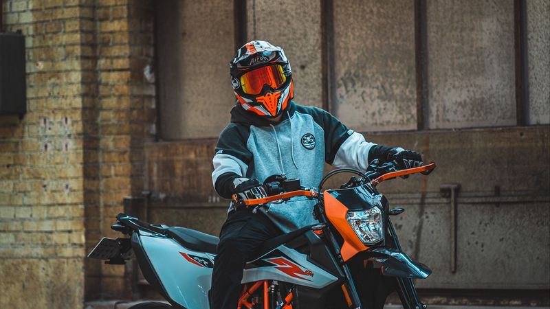 ktm 690 smc, ktm, motorcycle, motorcyclist, 4k