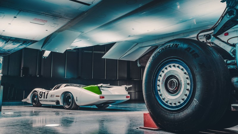 Porsche 917-001, Concorde, Concorde 002, hangar