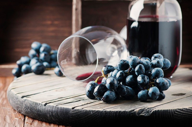 fruit, wine, food, grapes, drinking glass, cutting board, wooden surface, alcohol