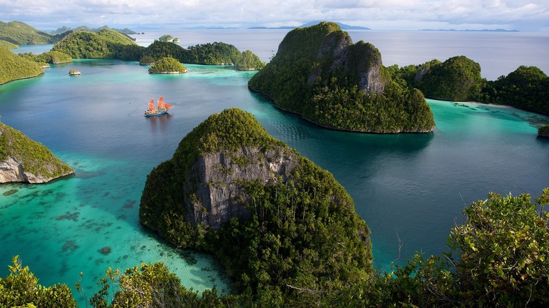 nature, landscape, island, sailing ship, clouds, sky, clear water, trees, plants, Raja Ampat, Indonesia